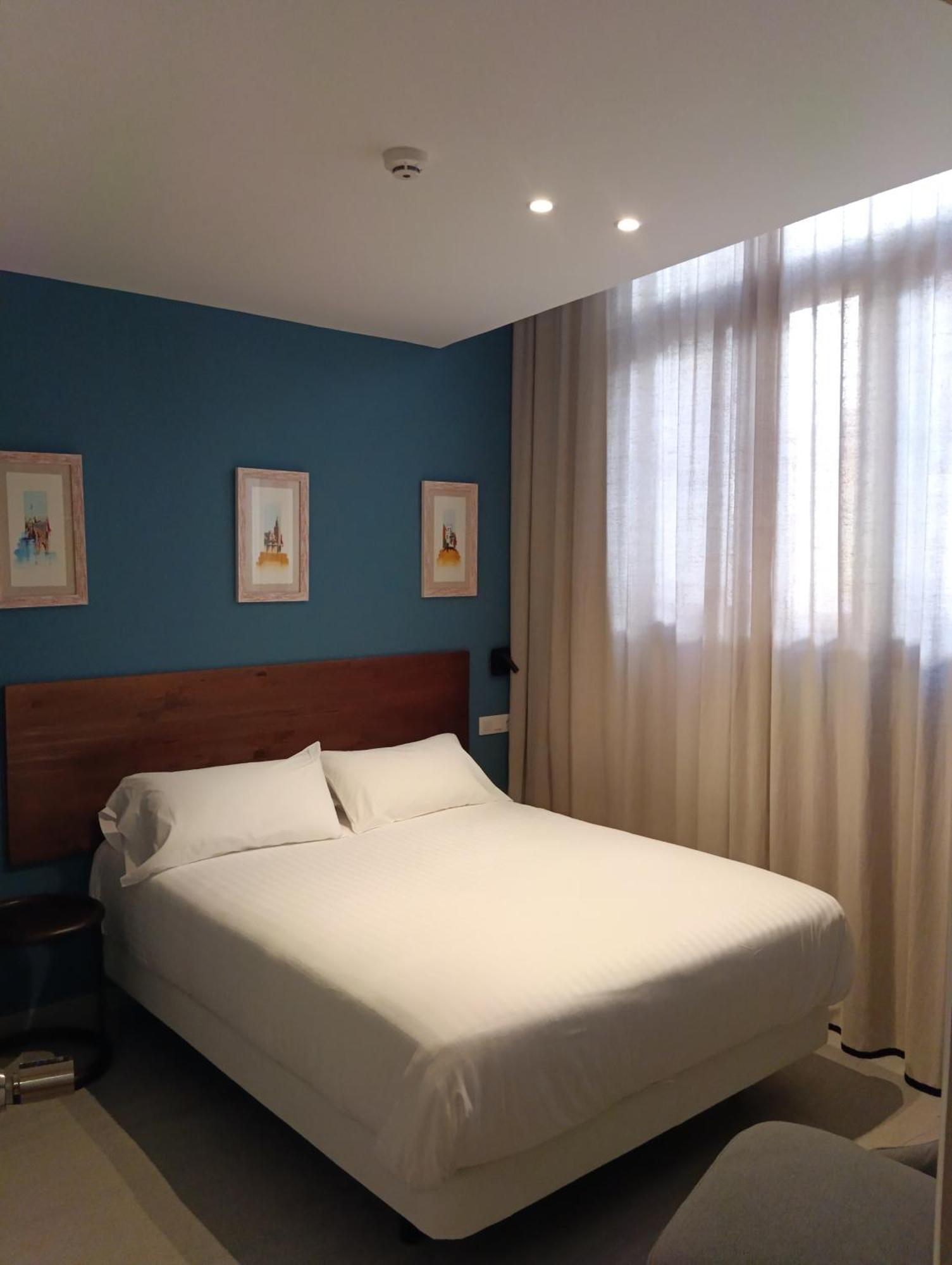 Terra Triana Apartments Seville Exterior photo