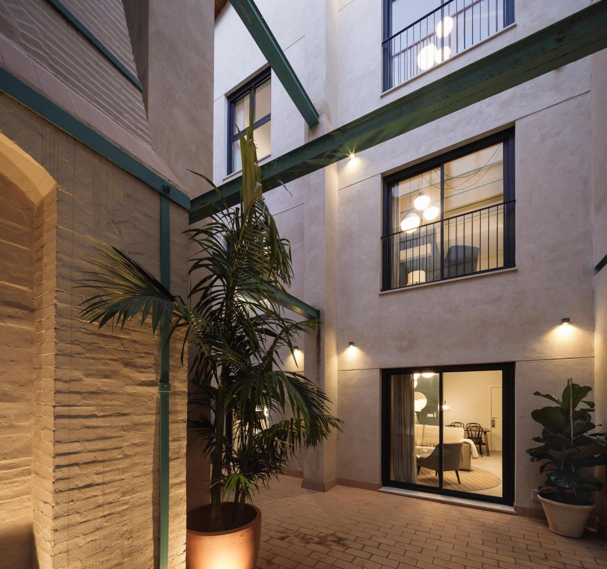 Terra Triana Apartments Seville Exterior photo